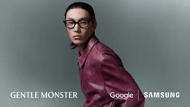 삼성전자가 갤럭시 언팩 2026에서 구글, 젠틀몬스터, 와비파커 등과 협업한 AI 기반 인텔리전트 아이웨어를 공개했다. 사진=삼성전자 제공