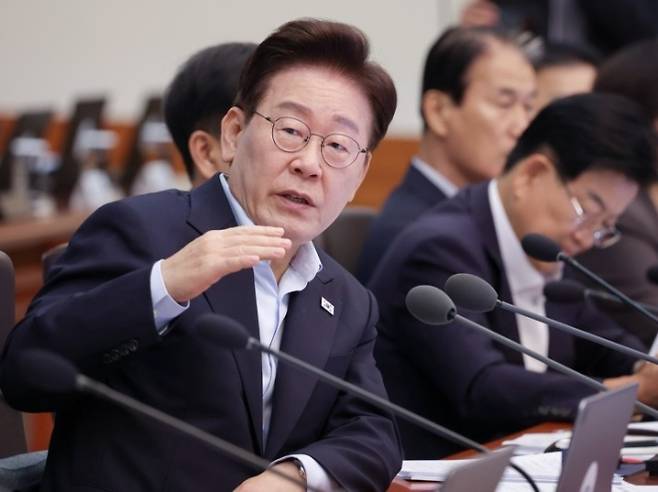 이재명 대통령이 21일 청와대에서 열린 국무회의에서 발언하고 있다. 2026.7.21 연합뉴스