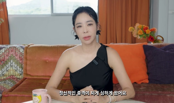 방송인 이혜영이 폐암 수술 당시 겪었던 극심한 충격과 이후 트라우마를 고백하며 진솔한 위로를 전했다.사진=이혜영 유튜브 채널