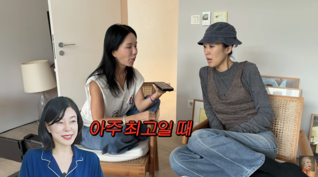 최화정이 삼성전자와 SK하이닉스 주식을 최고점 부근에서 매도했다고 밝혀 눈길을 끌었다. / 유튜브 채널 '공부왕찐천재 홍진경'