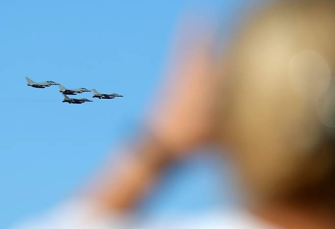 사진은 기사 내용과 관련 없음. F-16 전투기. [로이터]
