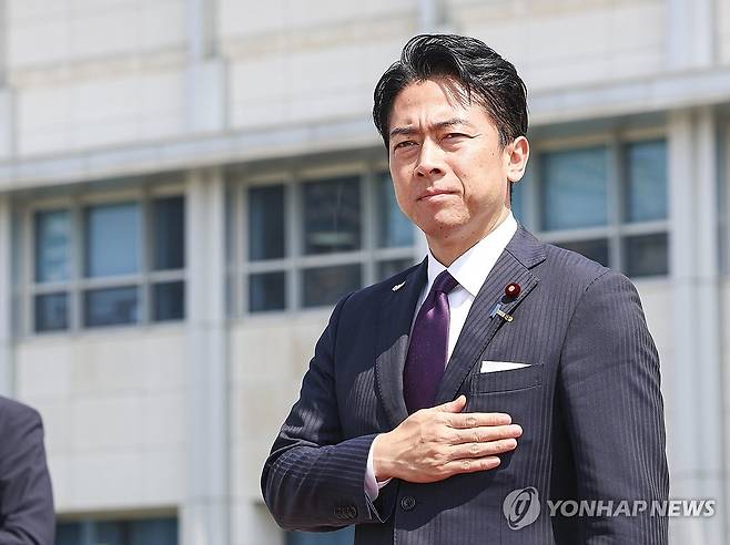 고이즈미 일본 방위상 [연합뉴스 자료사진. 재판매 및 DB금지]