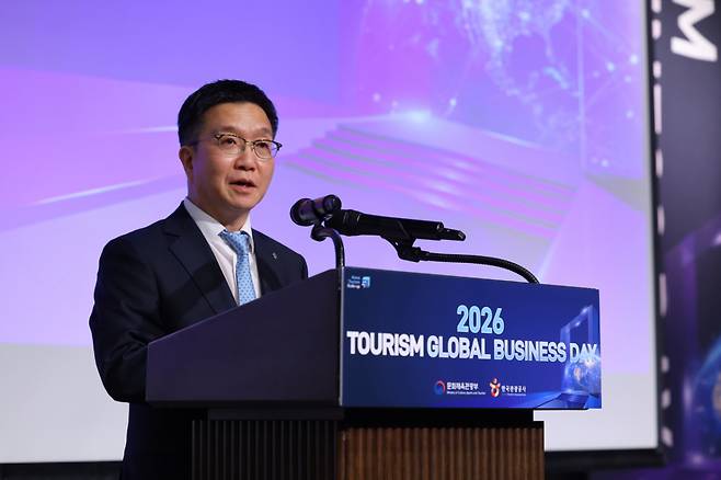 21일 열린 '2026 관광 글로벌 비즈니스 데이'에서 박성혁 한국관광공사 사장이 인사말을 하고 있다. /사진제공 = 한국관광공사