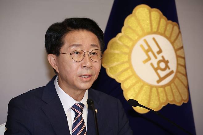 조정식 국회의장이 지난 28일 서울 여의도 국회 사랑재에서 취임 후 첫 기자간담회를 하고 있다. 연합뉴스