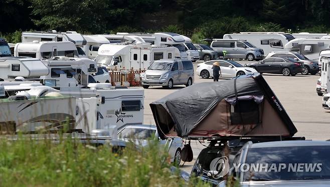 2023년 하행선 주차장 모습 [연합뉴스 자료사진]