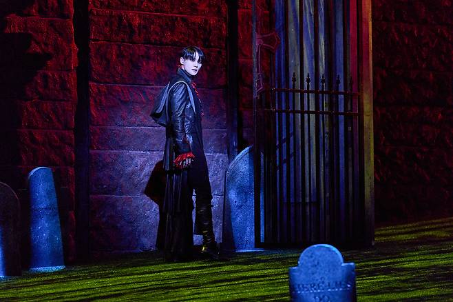 A scene from "Dracula: The Musical" OD COMPANY