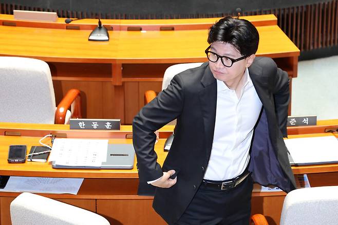 한동훈 무소속 의원이 24일 국회에서 열린 예산결산특별위원회 제2차 전체회의에 참석하고 있다. ⓒ 시사저널 박은숙