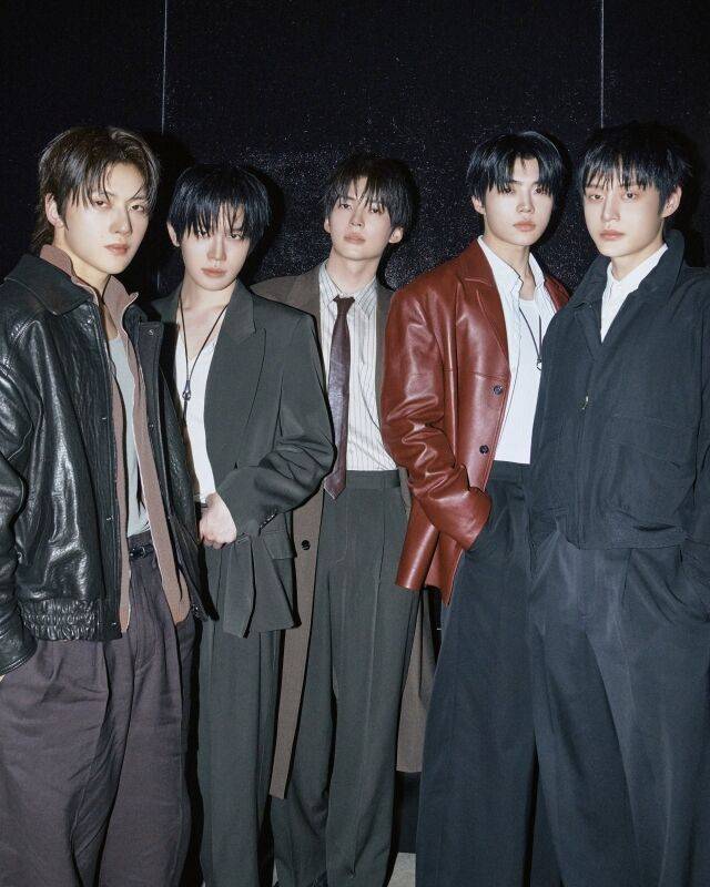 그룹 제로베이스원 미니 6집 '어센드' 콘셉트 포토 / 웨이크원