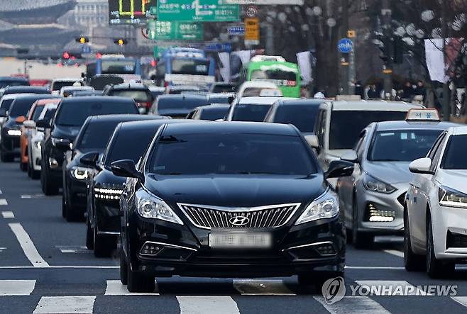 서울 세종대로 인근의 도로 [연합뉴스 자료사진]