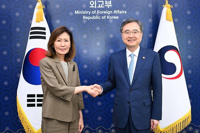 조현 외교부 장관과 미셸 스틸 주한미국대사 [조현 외교부 장관 엑스(X·옛 트위터). 재판매 및 DB 금지]