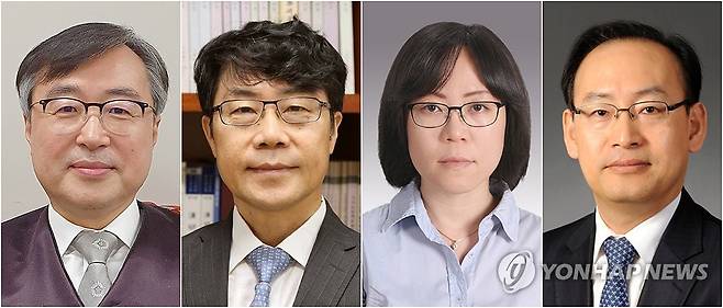 대법관 후임 후보 4명으로 압축 (서울=연합뉴스) 오는 9월 7일 퇴임하는 이흥구 대법관 후임 후보가 김문관(62·사법연수원 23기) 부산지방법원장, 김성수(57·24기) 서울고법 부장판사, 김예영(51·30기) 서울남부지법 부장판사, 김정중(60·26기) 광주지법 부장판사 등 4명으로 압축됐다.
    사진은 왼쪽부터 김문관, 김성수, 김예영, 김정중 후보. 2026.8.4 [대법원 제공. 재판매 및 DB 금지] photo@yna.co.kr