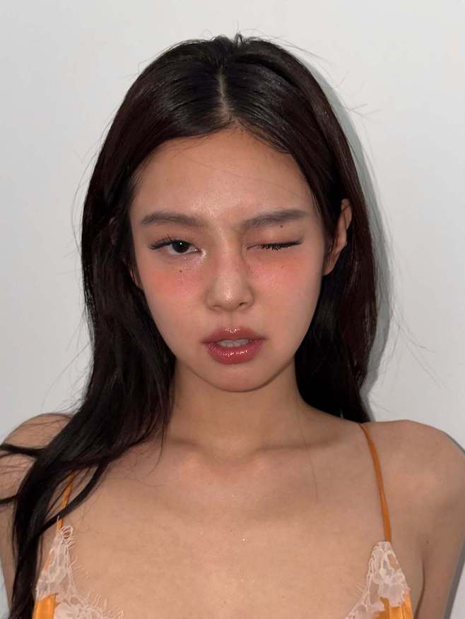 사진=제니 인스타그램