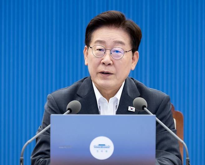 이재명 대통령이 13일 청와대에서 열린 수석보좌관회의에서 발언하고 있다. 2026.8.13 연합뉴스