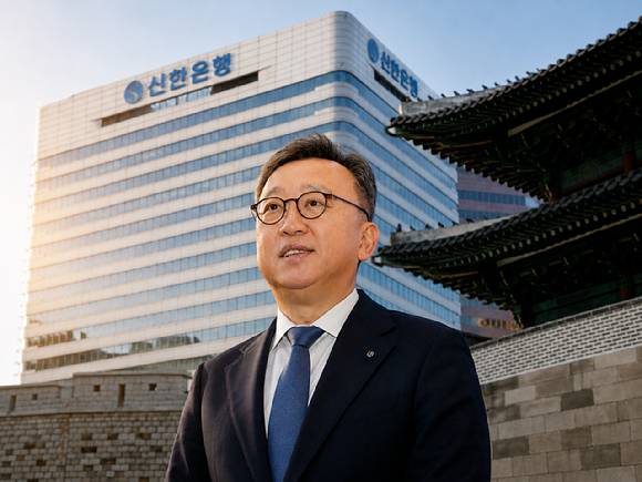 정상혁 신한은행장 [사진=신한은행·AI 편집]
