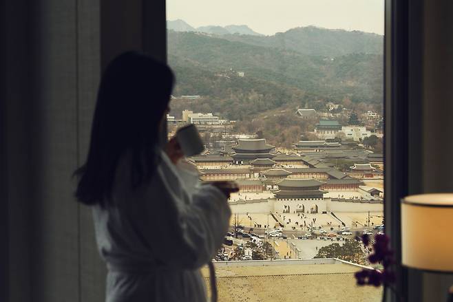 (Four Seasons Hotel Seoul)