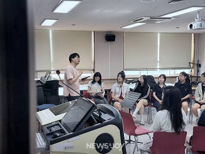 나도움 목사가 말씀을 전하는 시간은 10분 남짓이다. 사진 제공 나도움