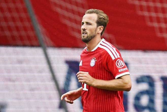 Soccer Football - Bayern Munich Training - FC Bayern Campus, Munich, Germany - August 17, 2026 Bayern Munich's Harry Kane during training REUTERS/Angelika Warmuth        <저작권자(c) 연합뉴스, 무단 전재-재배포, AI 학습 및 활용 금지>