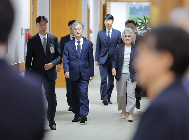 지난 4일 대법원에서 열린 대법관후보추천위원회에 조희대 대법원장과 박은정 후보추천위원장 등이 참석하고 있다. 연합뉴스