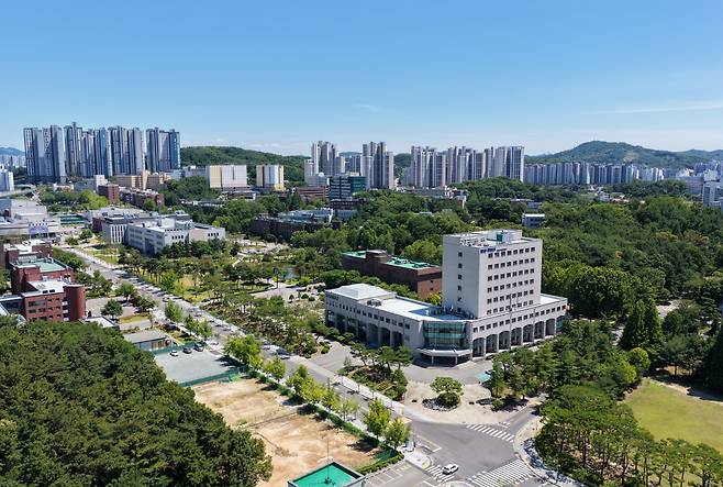 충북대학교 전경.&nbsp;