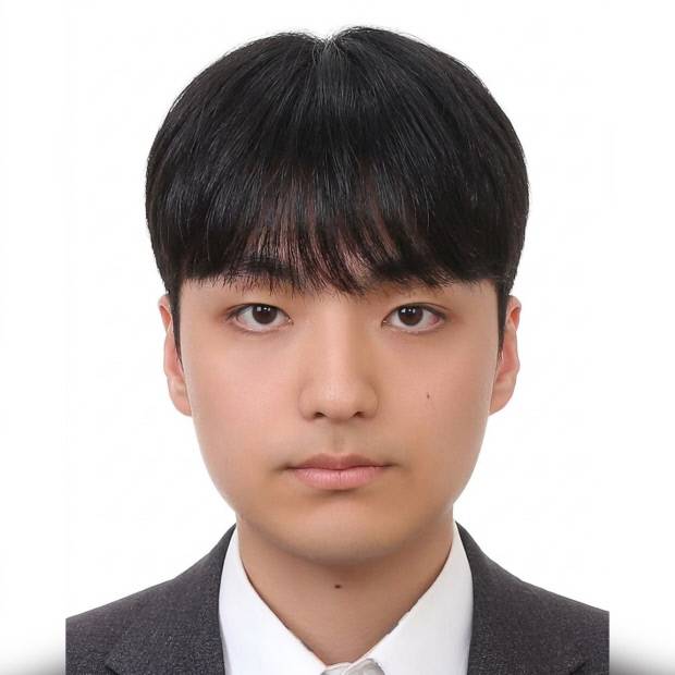 유영준 시인. <고산문학축전운영위원회 제공>