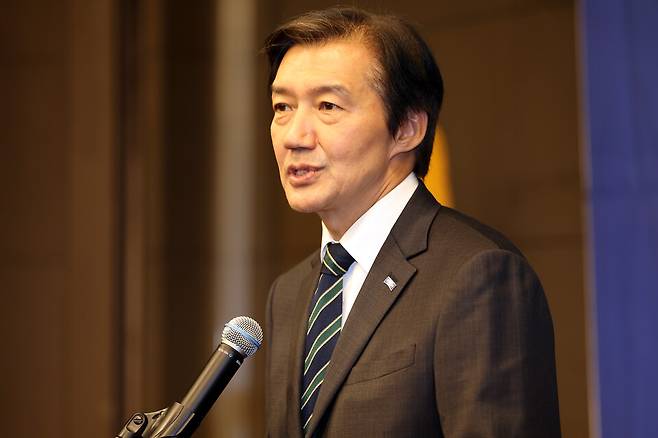 조국 전 조국혁신당 대표가 6월17일 광주 서구 치평동 브리브 광주 바이 롯데호텔에서 열린 6·3지방선거 당선자 워크숍을 찾아 발언하고 있다. ⓒ연합뉴스