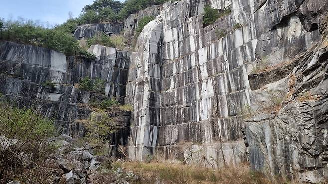 송학산 폐석장 전경 [국립문화유산연구원 제공. 재판매 및 DB 금지]