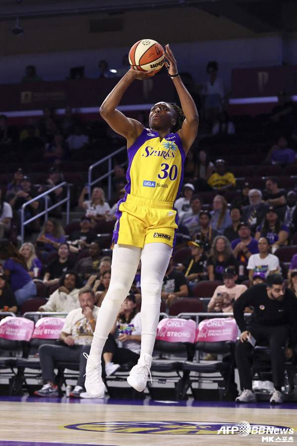 WNBA에서 15시즌을 뛴 베테랑 오그미케가 은퇴를 선언했다. 사진=ⓒAFPBBNews = News1
