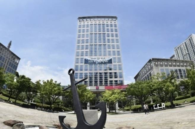 ▲부산시청 청사. 제공=부산시