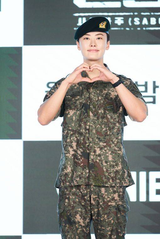 [서울=뉴시스] 배우 이원정이 24일 서울 구로구 더세인트에서 열린 ENA 월화드라마 '신병4: 사보타주' 제작발표회에서 포즈를 취하고 있다. (사진=ENA 제공) 2026.08.24. photo@newsis.com *재판매 및 DB 금지