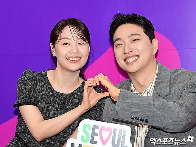 송지은 박위 부부