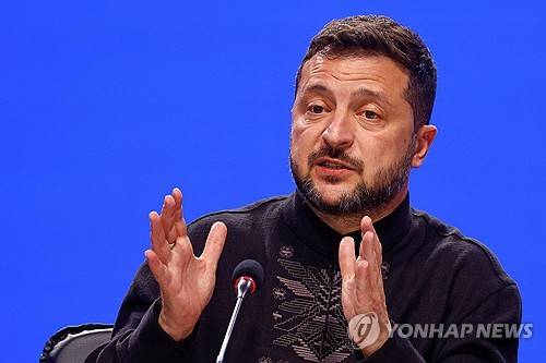 24일(현지시간) 의지의 연합 정상회의에서 발언하는 볼로디미르 젤렌스키 우크라이나 대통령 [로이터 연합뉴스. 재판매 및 DB 금지]