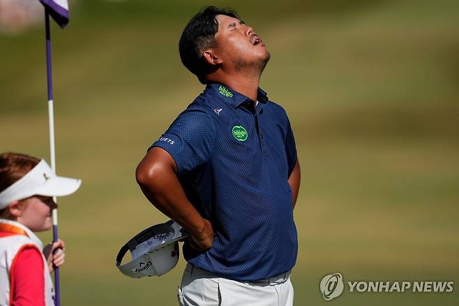 괴로워 하는 김시우 [AP=연합뉴스]