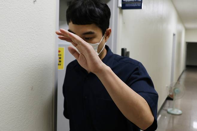 경찰, '아동 성매매' 최영중 전 청주시의원 15시간 밤샘 조사. 연합뉴스