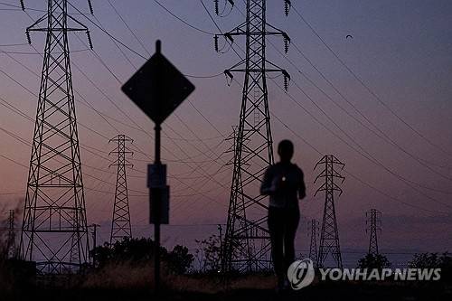 미국 캘리포니아의 송전망. 로이터 연합뉴스 자료사진