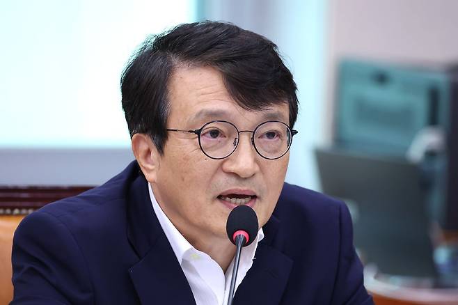김의겸 더불어민주당 의원이 1일 서울 여의도 국회에서 열린 법제사법위원회 전체회의에서 발언하고 있다. 뉴스1