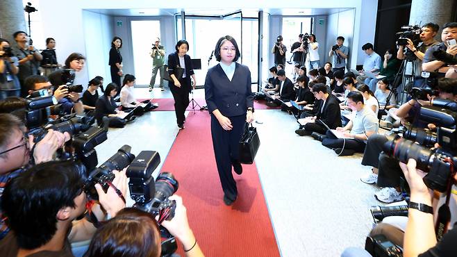 인사청문 준비 사무실 출근하는 용혜인 후보자
