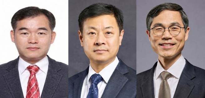 치안정감으로 승진한 (왼쪽부터)김종철 경남경찰청장, 고범석 전남청장, 유승렬 경찰청 국가수사본부 수사기획조정관. /경찰청 제공