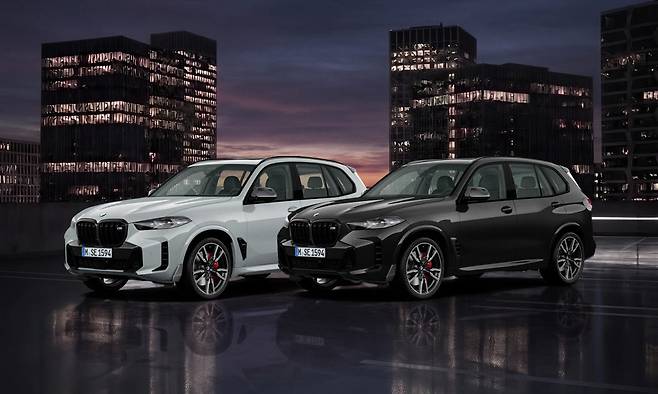 BMW코리아가 오는 8일 오후 3시부터 BMW 샵 온라인에서 15대 한정 판매하는 BMW X5 M60i xDrive 프로 M 퍼포먼스 파츠 에디션. (사진=BMW코리아)