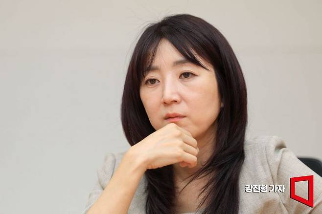 한서희 법무법인 광장 변호사가 아시아경제와 인터뷰 하고 있다. 강진형 기자