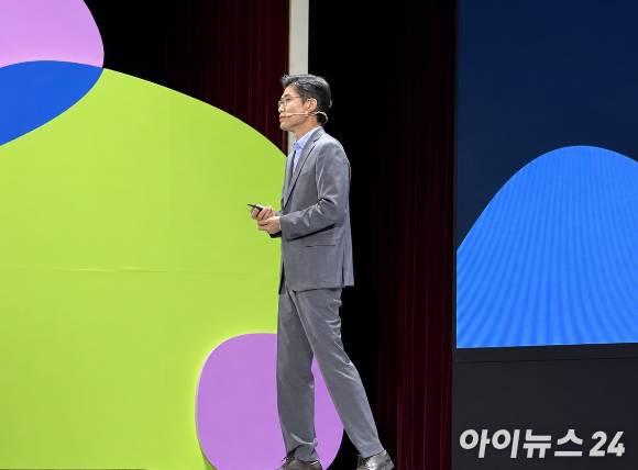 최기영 앤트로픽 한국 대표는 8일 서울 코엑스에서 열린 '리얼 서밋(REAL Summit) 2026'에서 삼성SDS와 글로벌 AI 협력 전략을 공개했다. [사진=최효경 기자]