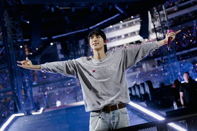 Fornecido por Big Hit Music (HYBE)