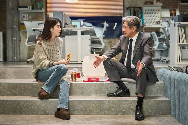 영화 ‘인턴’의 스틸컷. 사진 제공=워너브러더스코리아