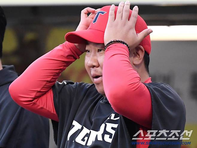 8일 대구 삼성라이온즈파크에서 열린 삼성과 KIA의 경기. 경기를 준비하는 KIA 이범호 감독. 대구=송정헌 기자songs@sportschosun.com/2026.09.08/