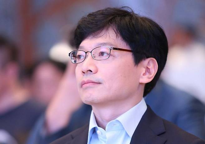 법원은 권혁빈 최고비전제시책임자(CVO) 겸 희망스튜디오 이사장이 배우자에게 지분의 35%를 현물 분할하라고 판단했다. 연합뉴스