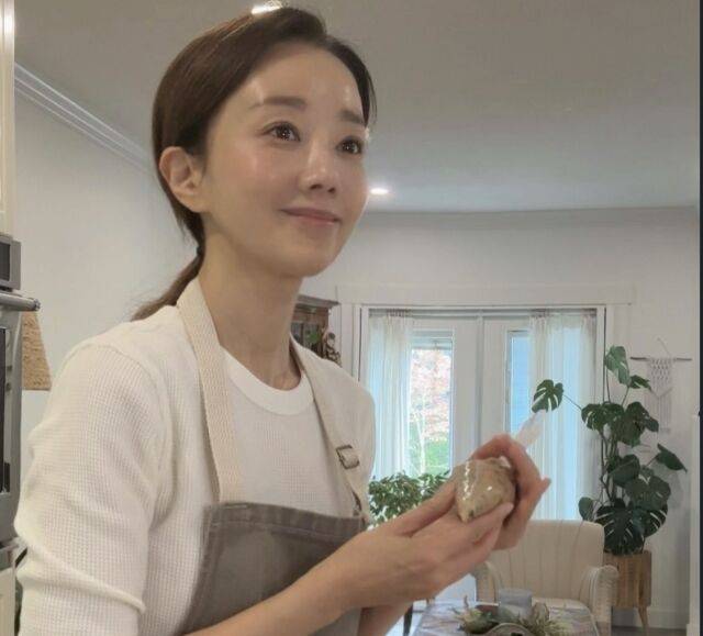 윤손하 /소셜미디어