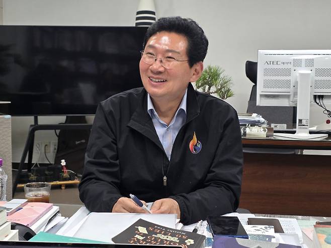 이상일 용인시장이 머니투데이와 인터뷰를 하고 있다./사진=이민호기자