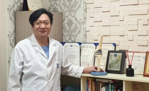 양현석 원장｜출처: 서울정형외과의원