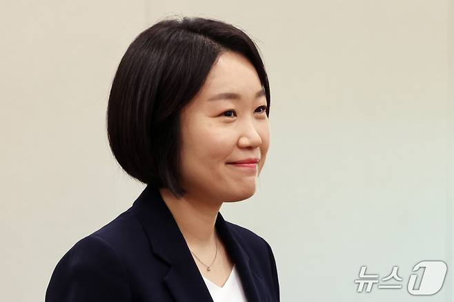이소영 중소벤처기업부 장관 후보자가 15일 오전 서울 여의도 국회 산업통상자원중소벤처기업위원회에서 열린 인사청문회에 출석하고 있다. 2026.9.15 ⓒ 뉴스1 황기선 기자