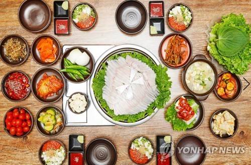 병어회 한상 [연합뉴스 자료 사진]