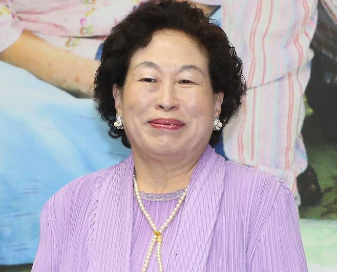 배우 전원주의 유튜브 출연료가 회당 70만원 수준이라는 주장에 소속사가 "사실무근"이라고 반박했다. /사진=스타뉴스